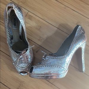 Moschino foil peep toe platform pumps